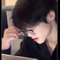 นิว(พ.อ)