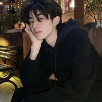 ปลาย  ศิริลักษณ์[เพื่อน พอ.]