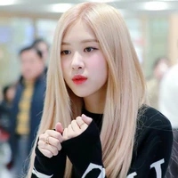 Roseanne Nai Gilbert