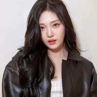 Naomi Haufei  Cindy