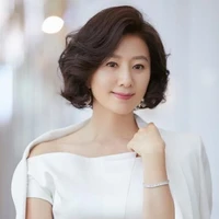 Sra. Park ( Mãe do Jimin )