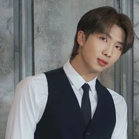 Kim Namjoon/ML dad/true blood alpha