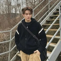 mark lee //ayah heesung