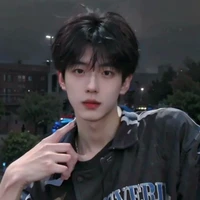 วีไนท์นายเอก