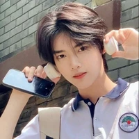 โอม(เพื่อนสนิทฟ้า)