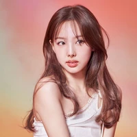 Nayeon Ava