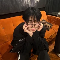 พิงค์(เพื่อนนายเอก,แฝดพี่)