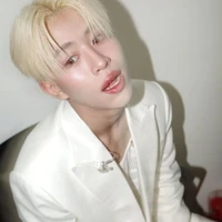 พราว(แฝดน้อง)