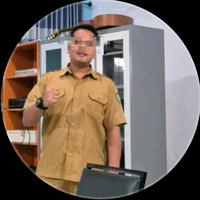 guru SMP itu