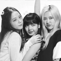 lisa rose jisoo