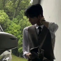กิต(พ่อของลลิน)