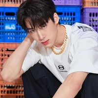 ไวท์[พ.อ.]แฝดพี่