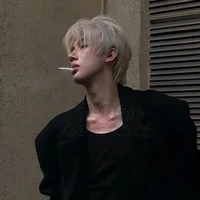 อาเธอร์🍞//พี่คนกลาง