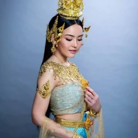 เกรซ+นางยักษ์+ร่างคน+นางเอก