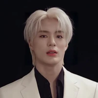 lee jeno ( mommy)