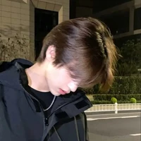 กวิน👑