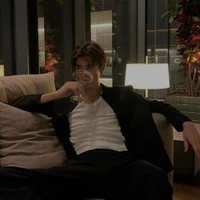 แอมเปร์(เพื่อนโฟร์ท)