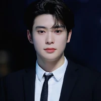 raja jung jaehyun (daddy)