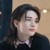 hyunjin 👄