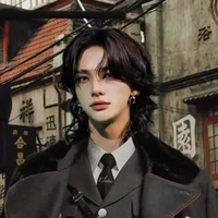 hyunjin 👄