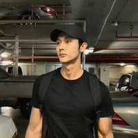 ก้อง(เพื่อนพระเอก)