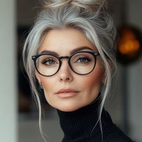 Ragini singh ( Mother of male lead)