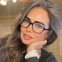 Aahana singh ( Aunty of male lead)