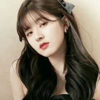 นาเดีย🫑[แม่"เลี้ยง"นายเอก]