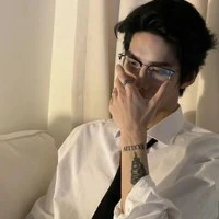 ใต้ฝุ่น