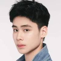 โฟล์ค(น้องชาย พ.อ)