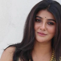 Dimpy Advani/(FL Aunt)