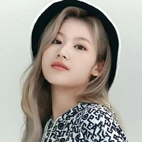 Choi sana (mama Alicia) 
